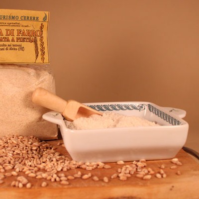 Farina di Farro Macinata a Pietra