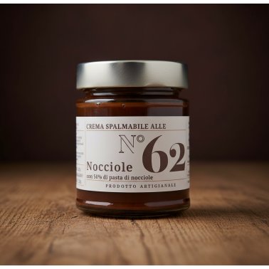 Nocciolata — crema spalmabile con il 50% di nocciole, 200 g