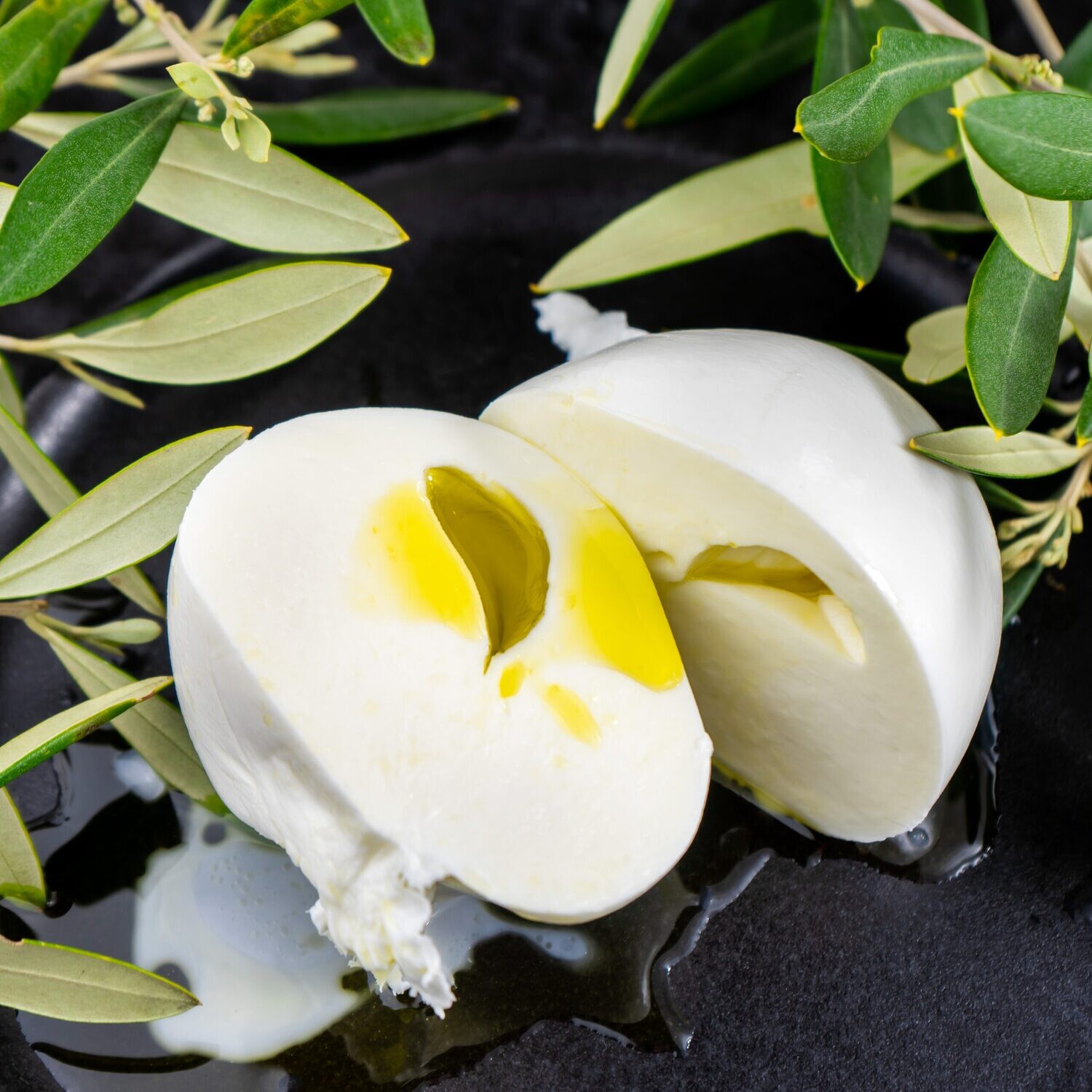 Cuor d'Olio — Mozzarella di Bufala con Olio d'Oliva